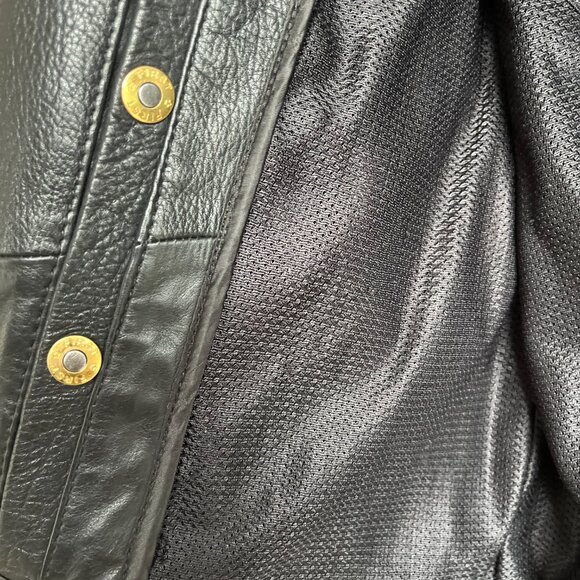 Women's Cowhide Leather Jacket - Picture 4 of 9